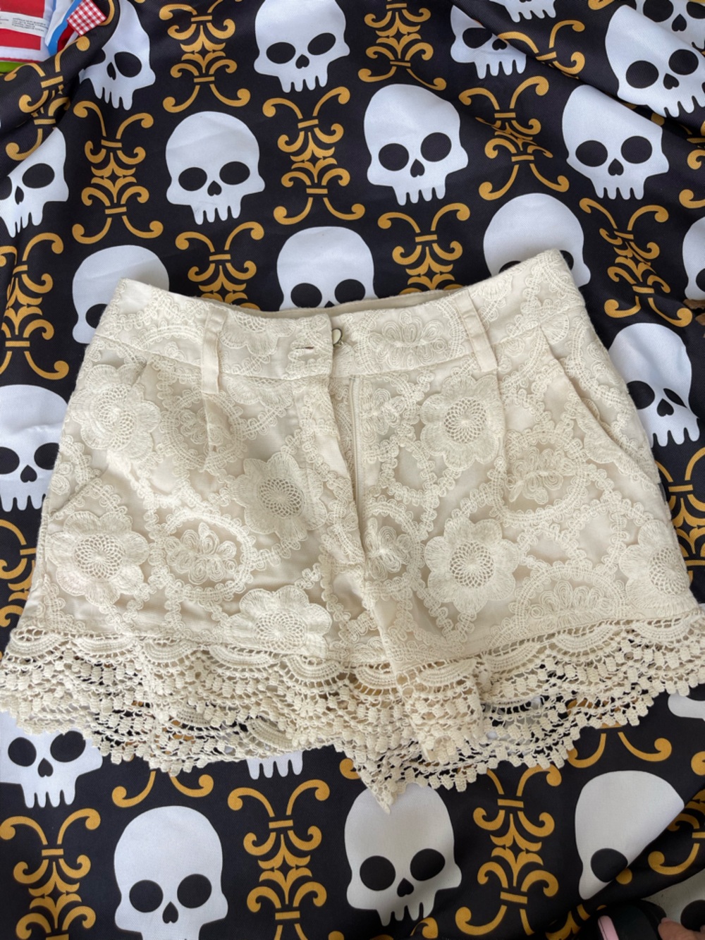 Monteau Cream Crochet Lace Shorts